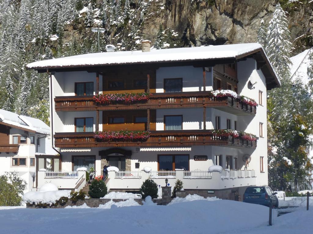 Apart Gschwandthof Sankt Leonhard im Pitztal Exterior photo